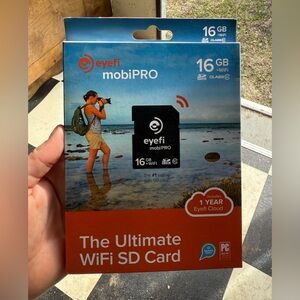 Eyefi Eye-Fi Mobi Pro 16GB Wifi Class 10 SD HC Memory Card NEW